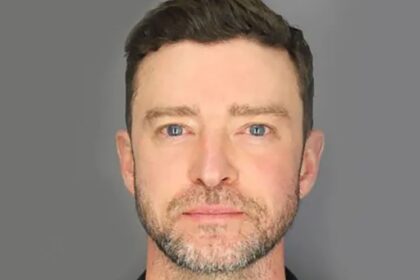 Justin Timberlake in a court setting, facing legal proceedings after pleading guilty to a DWI charge, with emphasis on community service and legal consequences.